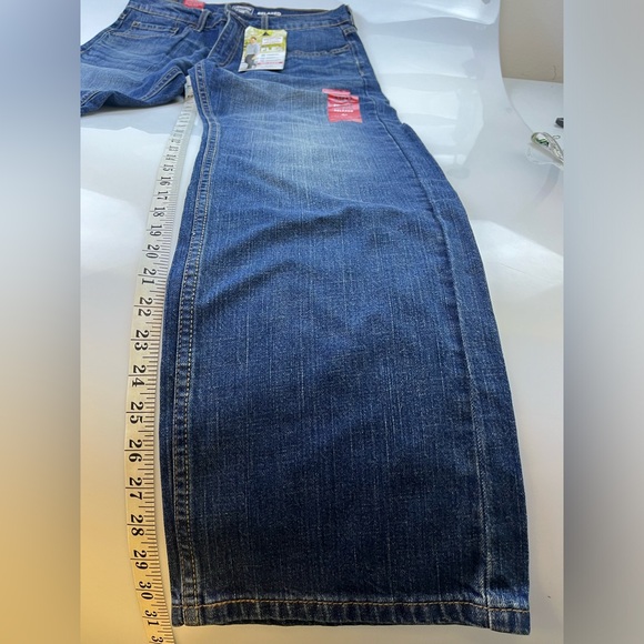 Levi Straus Relaxed Jeans N233-12 - Picture 10 of 10